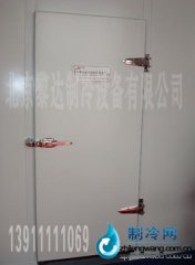 標(biāo)準(zhǔn)冷庫(kù)門(mén)