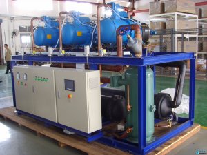  漢鐘螺桿并聯(lián)機(jī)組 